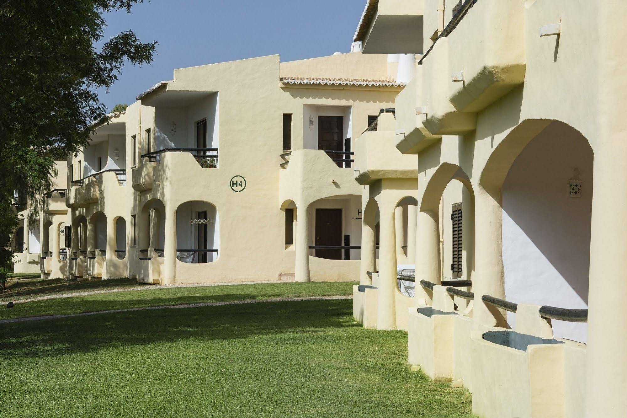 Alvor Clube Brisamar Aparthotel Екстериор снимка