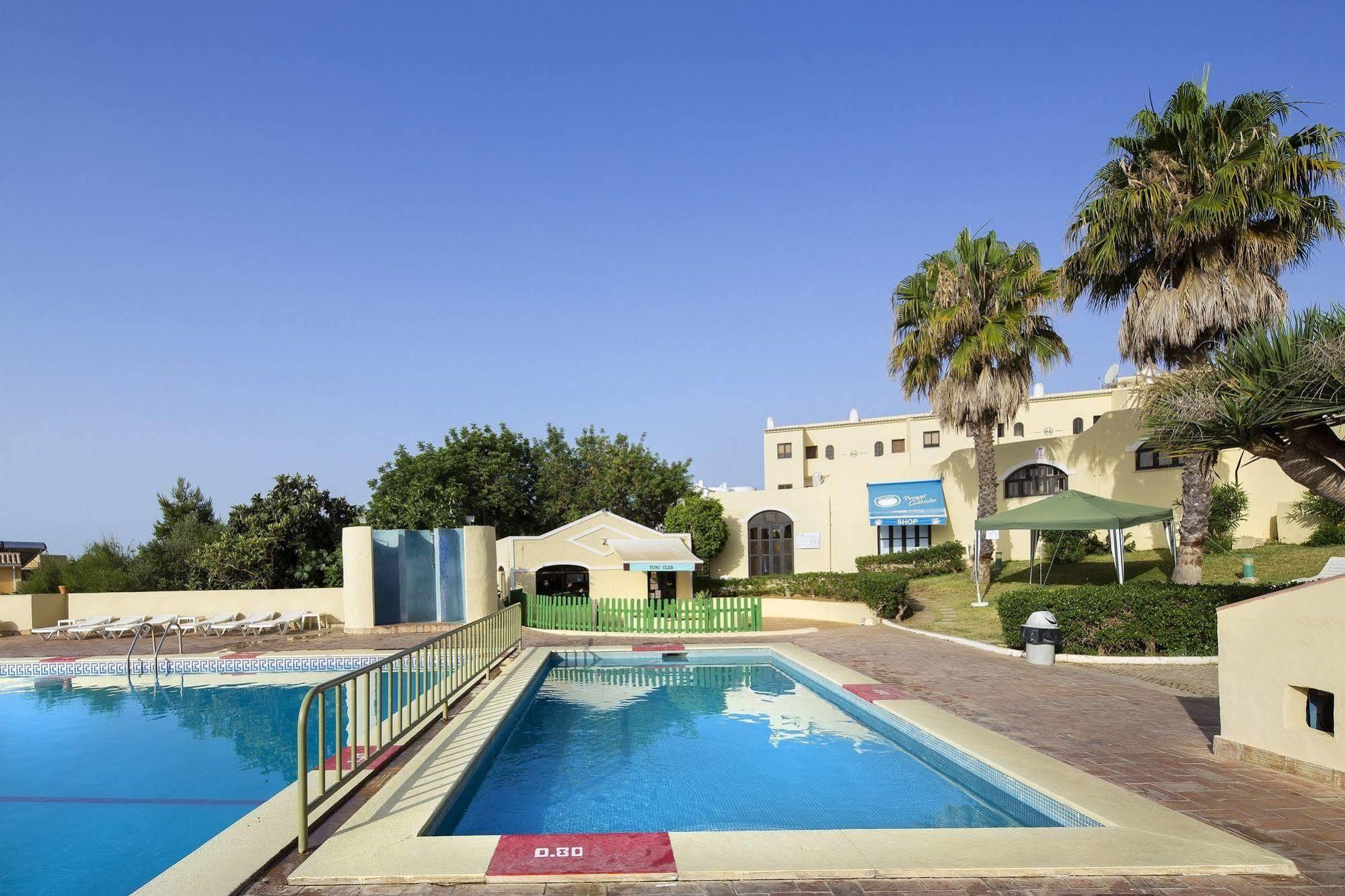 Alvor Clube Brisamar Aparthotel Екстериор снимка